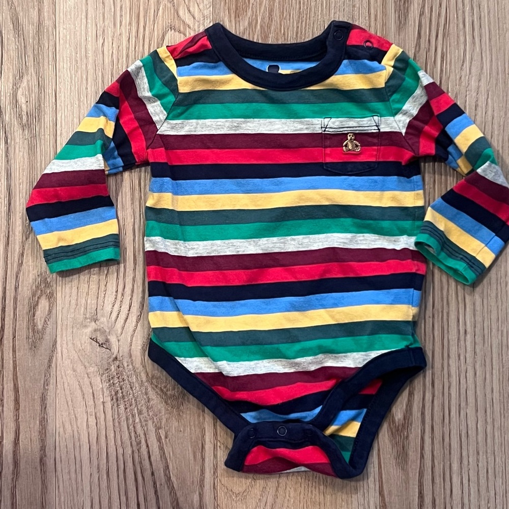 Organic cotton Gap onsie